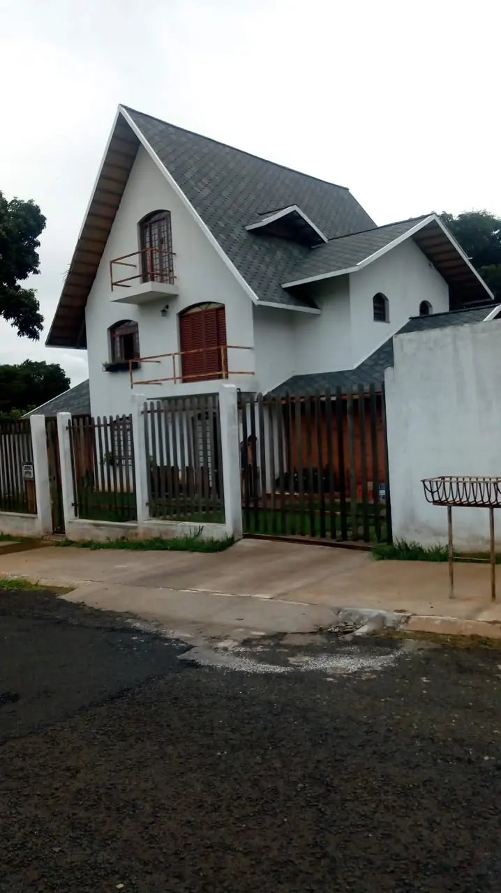Telhado shingle instalado em residência em Uberlândia